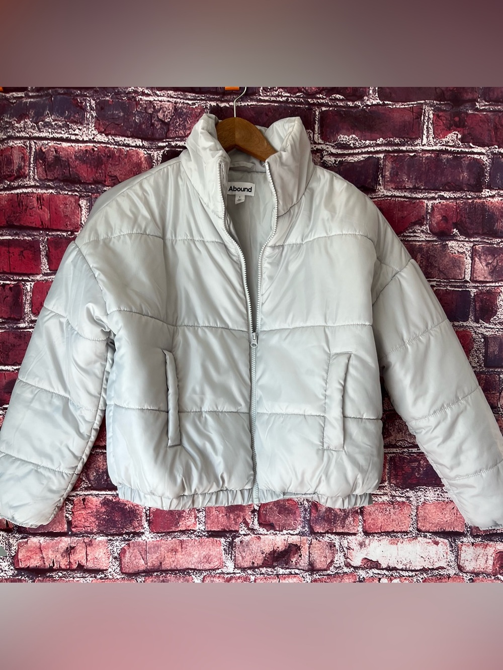 Abound Cropped Puffer Jacket Light Gray Oyster Funnel Neck